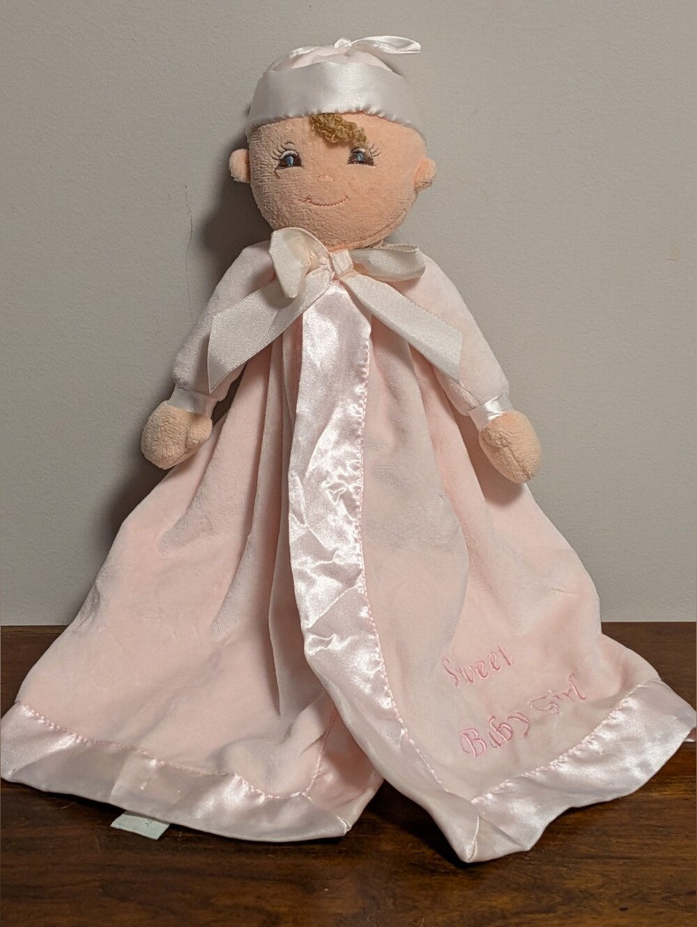 Bearington  Baby Collection. Pink  Comfort Doll Lovey. Satin Trim And Backing.